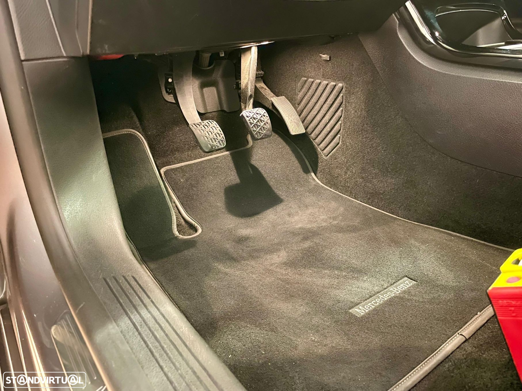 Mercedes-Benz CLA 180 Progressive - 26