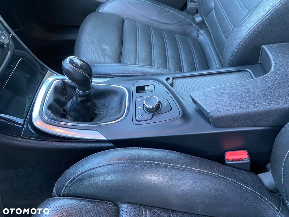 Opel Insignia 2.0 CDTI Cosmo - 18