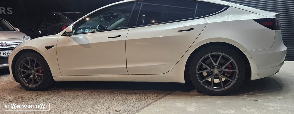 Tesla Model 3 Standard Range Plus RWD - 11