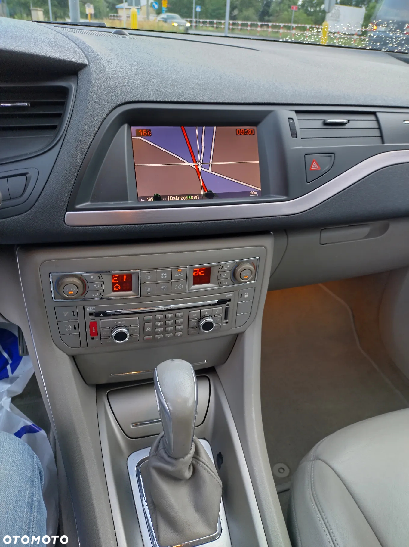 Citroën C5 Tourer V6 HDi 205 Biturbo FAP Exclusive - 11