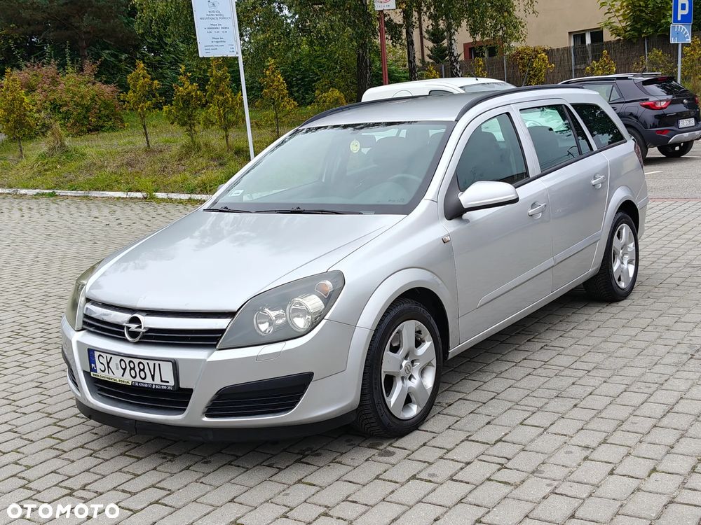 Opel Astra 1.9 CDTI Caravan DPF Cosmo - 18
