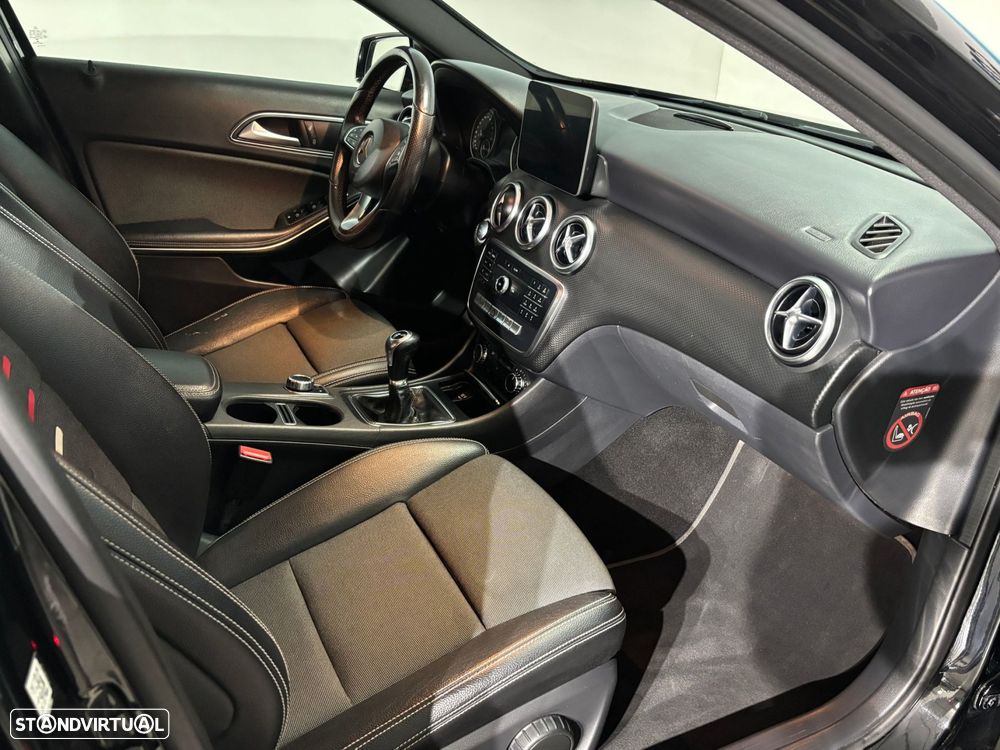 Mercedes-Benz A 180 d Style - 9
