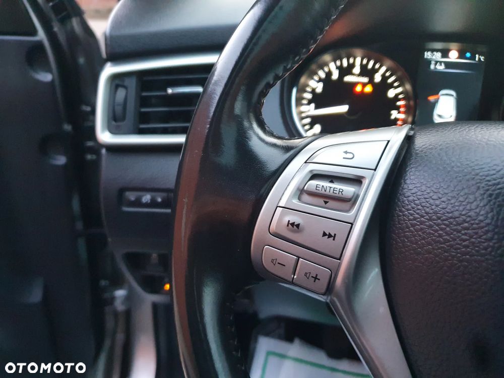 Nissan Qashqai 1.2 DIG-T N-Tec - 18