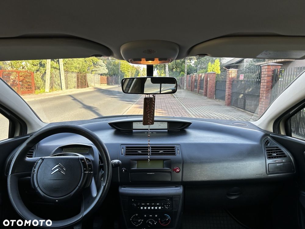 Citroën C4 1.6 HDi Impress - 6
