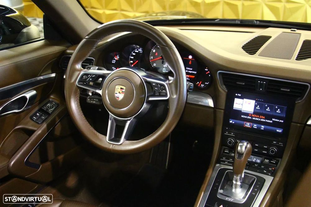 Porsche 991 Carrera 4 S PDK - 23