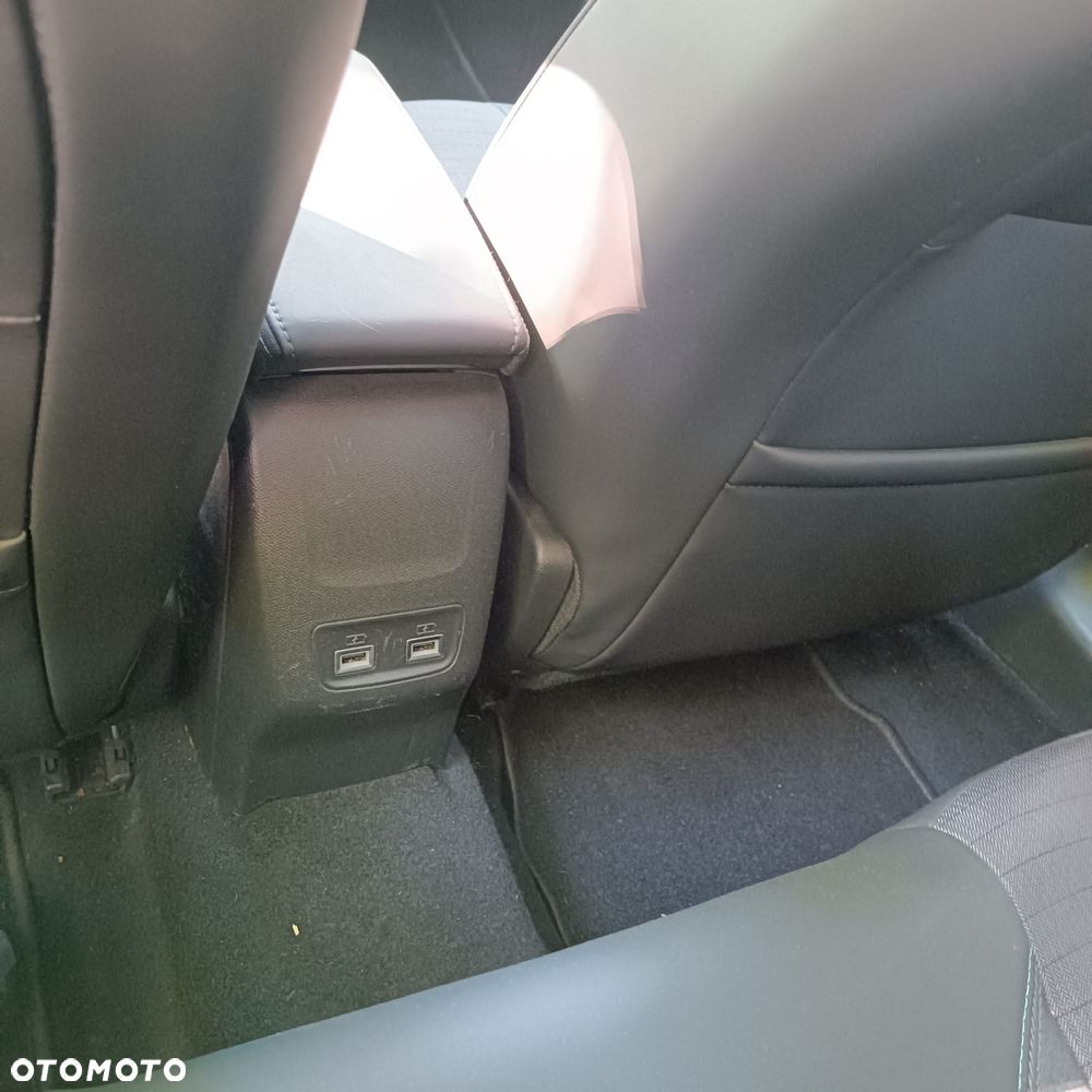 Peugeot 208 PureTech 100 Allure - 20