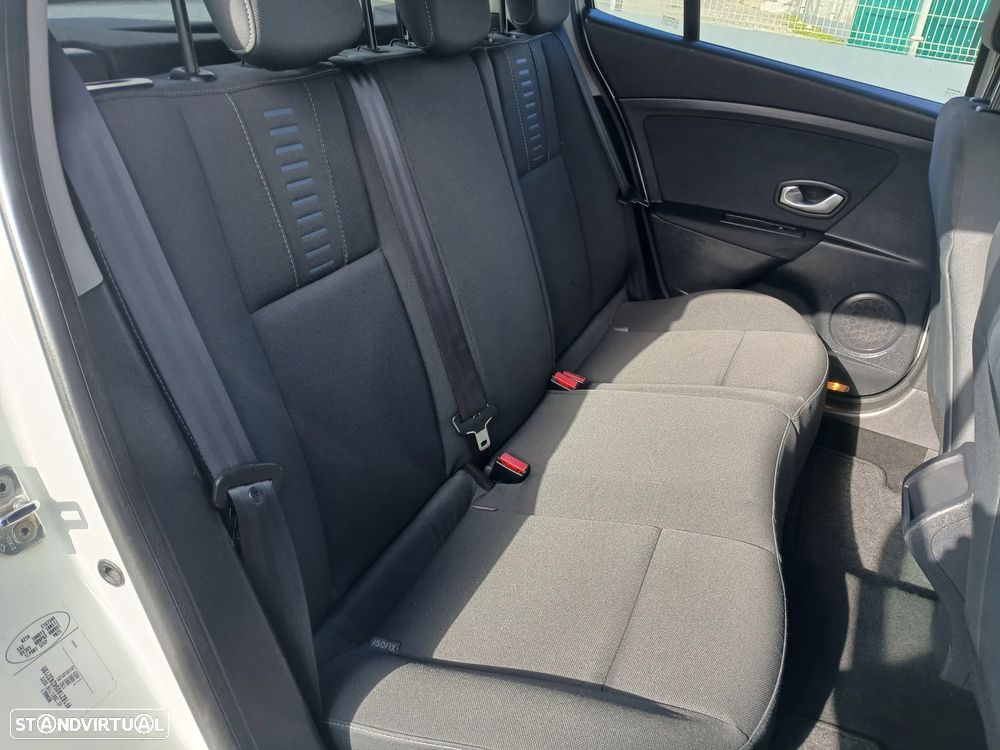 Renault Mégane 1.5 dCi Confort - 21