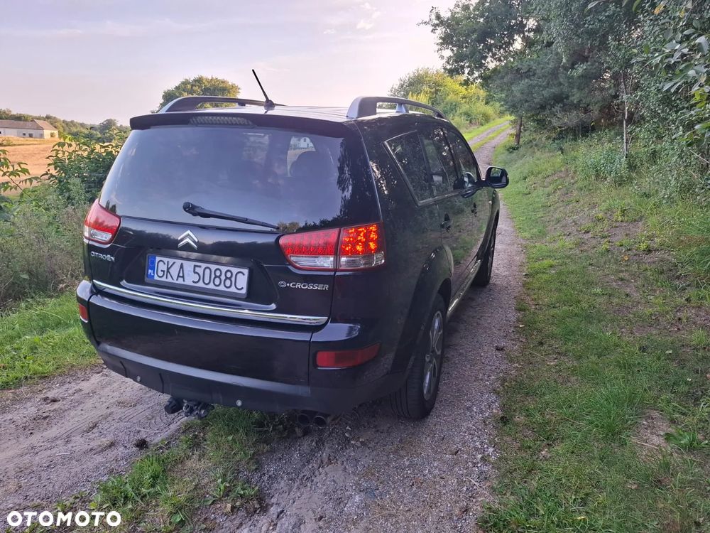 Citroën C-Crosser 2.2 HDi Exclusive - 2