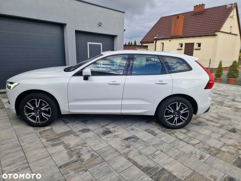Volvo Xc 60 2019 photo 2