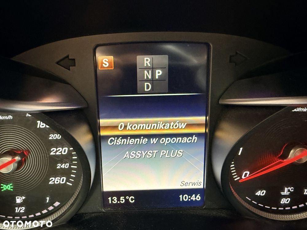 Mercedes-Benz GLC - 28