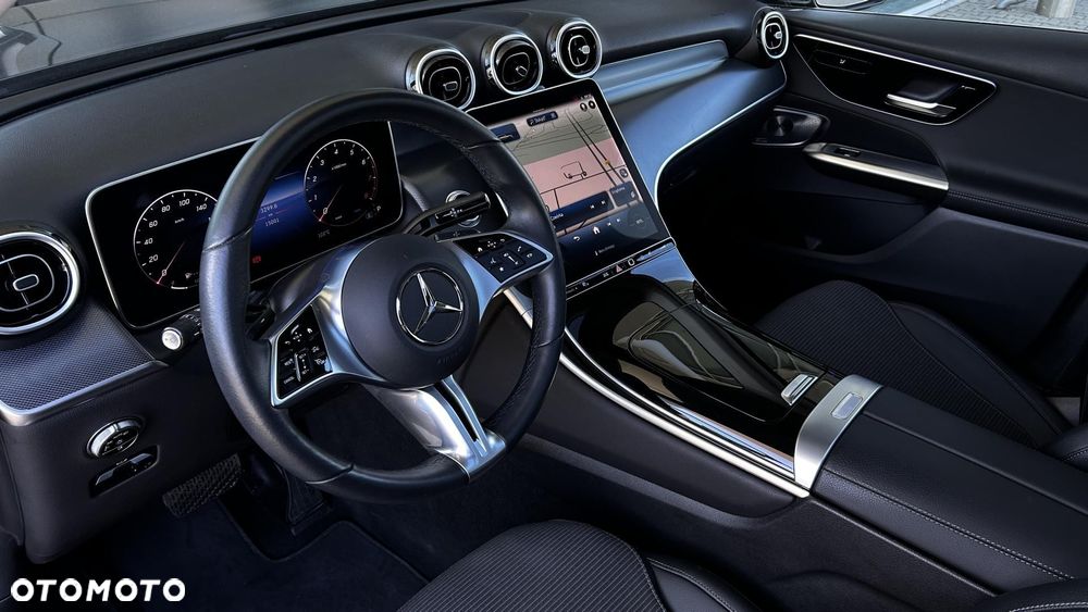 Mercedes-Benz GLC - 12