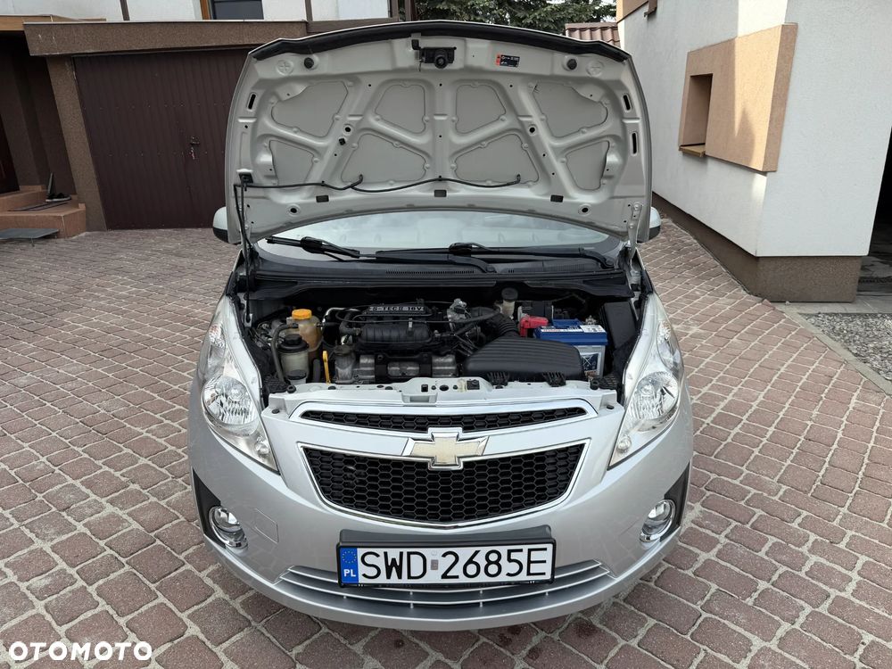 Chevrolet Spark 1.0 LT - 35
