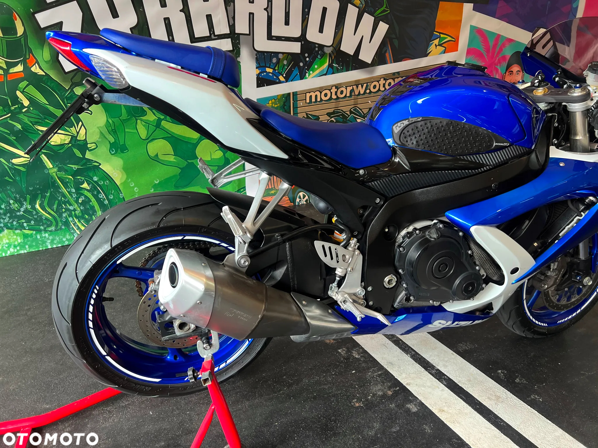 Suzuki GSX-R - 13