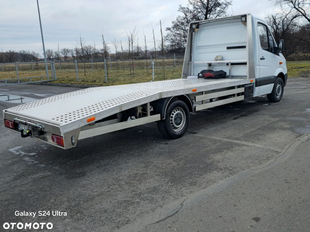 Mercedes-Benz SPRINTER - 9