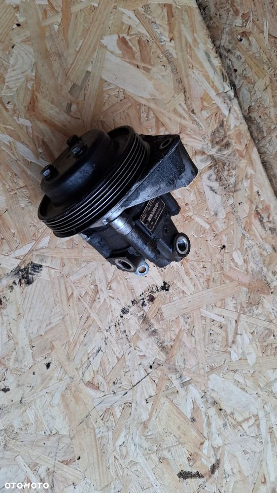 BMW E3Y M50 320 325 POMPA WSPOMAGANIA 1137951 - 1