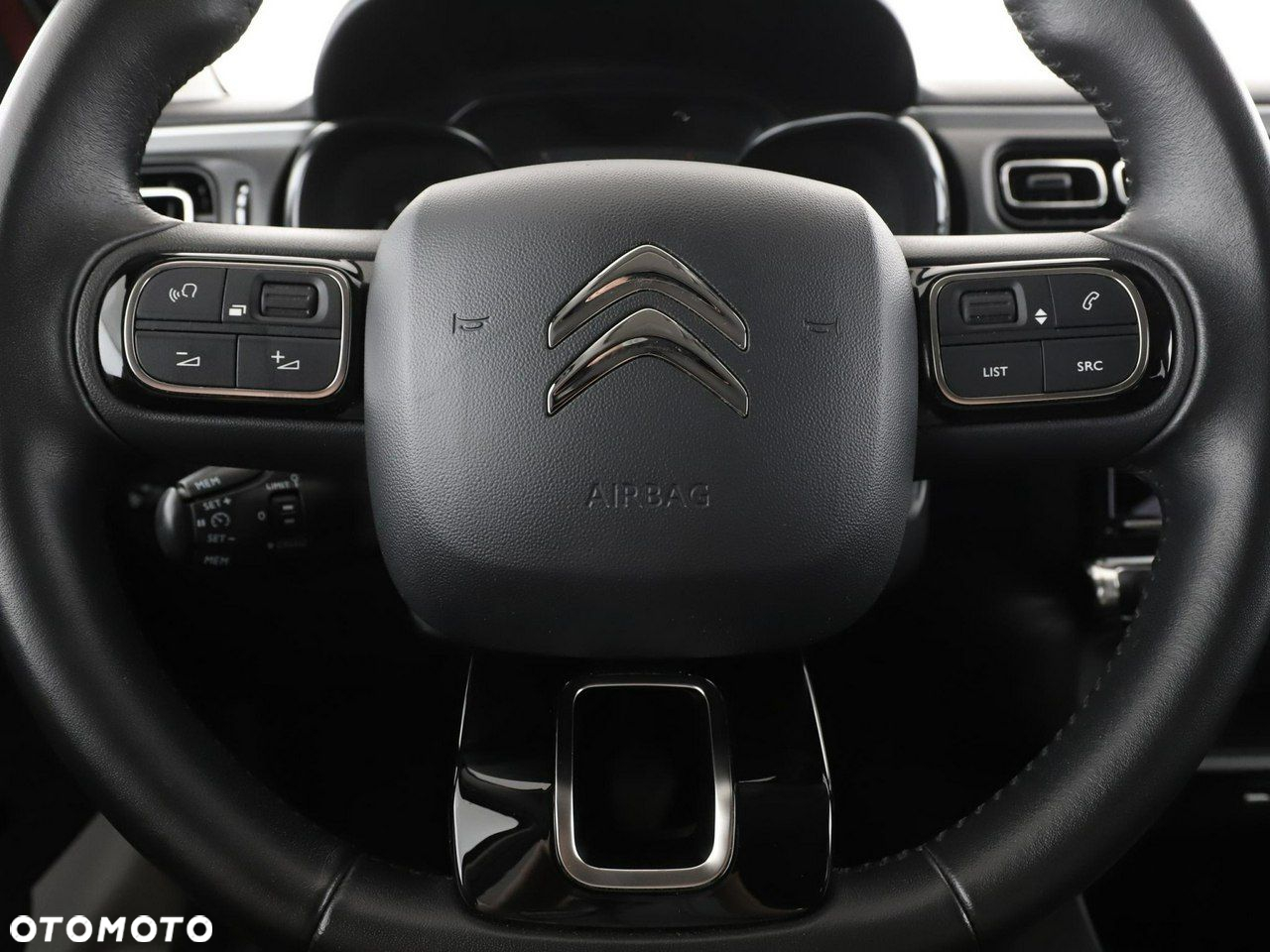 Citroën C3 1.2 PureTech Shine - 21