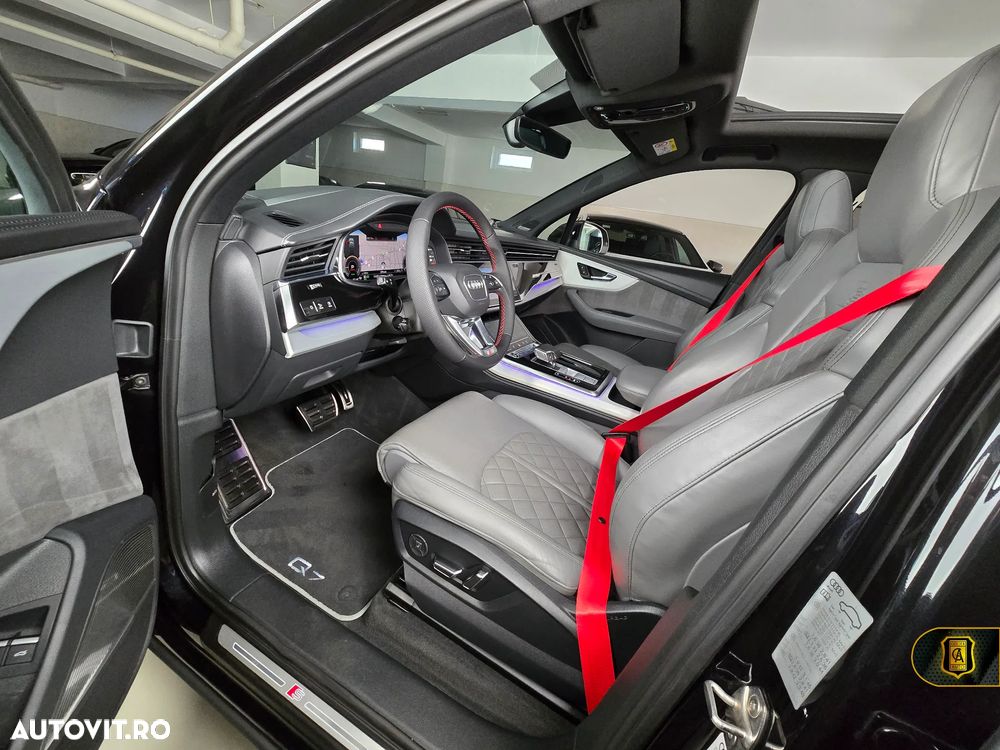 Audi Q7 55 TFSI e quattro tiptronic S line - 24