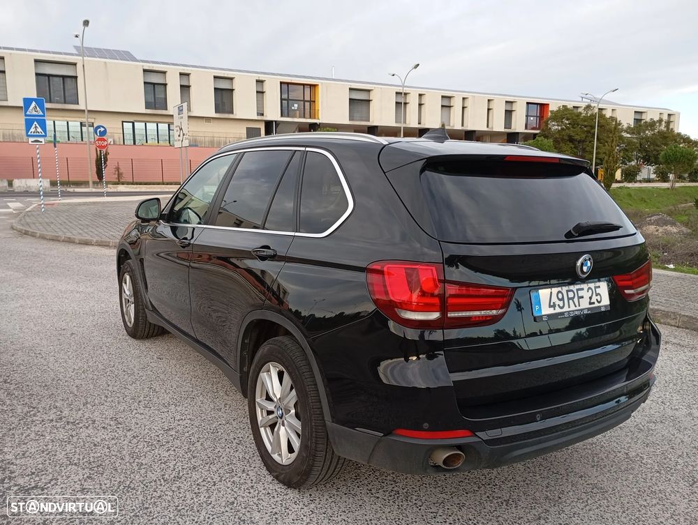 BMW X5 25 d sDrive Comfort 7L - 7