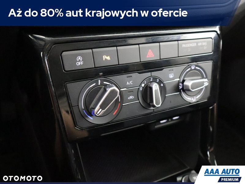 Volkswagen T-Cross - 14