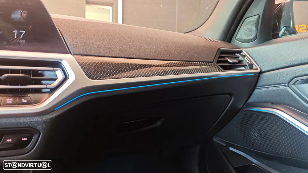 BMW 330 e Pack M Auto - 42