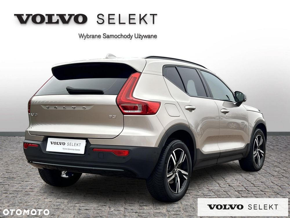 Volvo XC 40 - 6