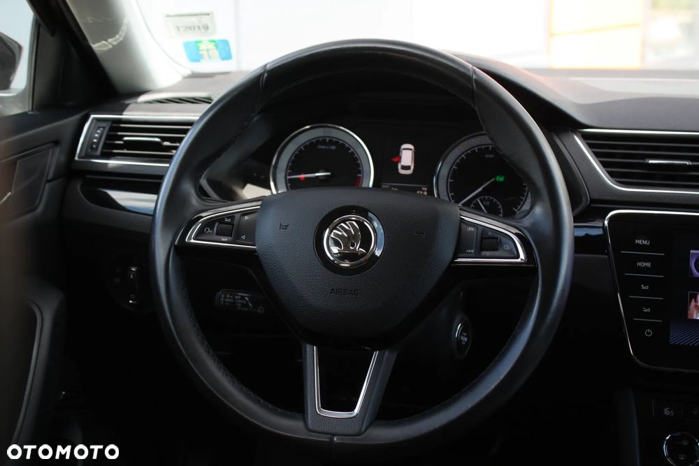 Skoda Superb 2.0 TDI 4x4 L&K DSG - 28
