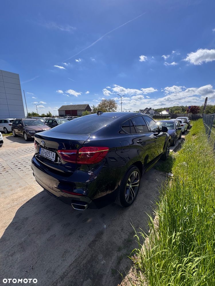 BMW X6 xDrive30d - 9