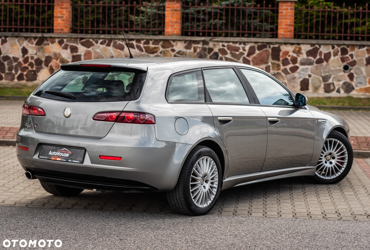 Alfa Romeo 159 1.9JTDM ti - 4