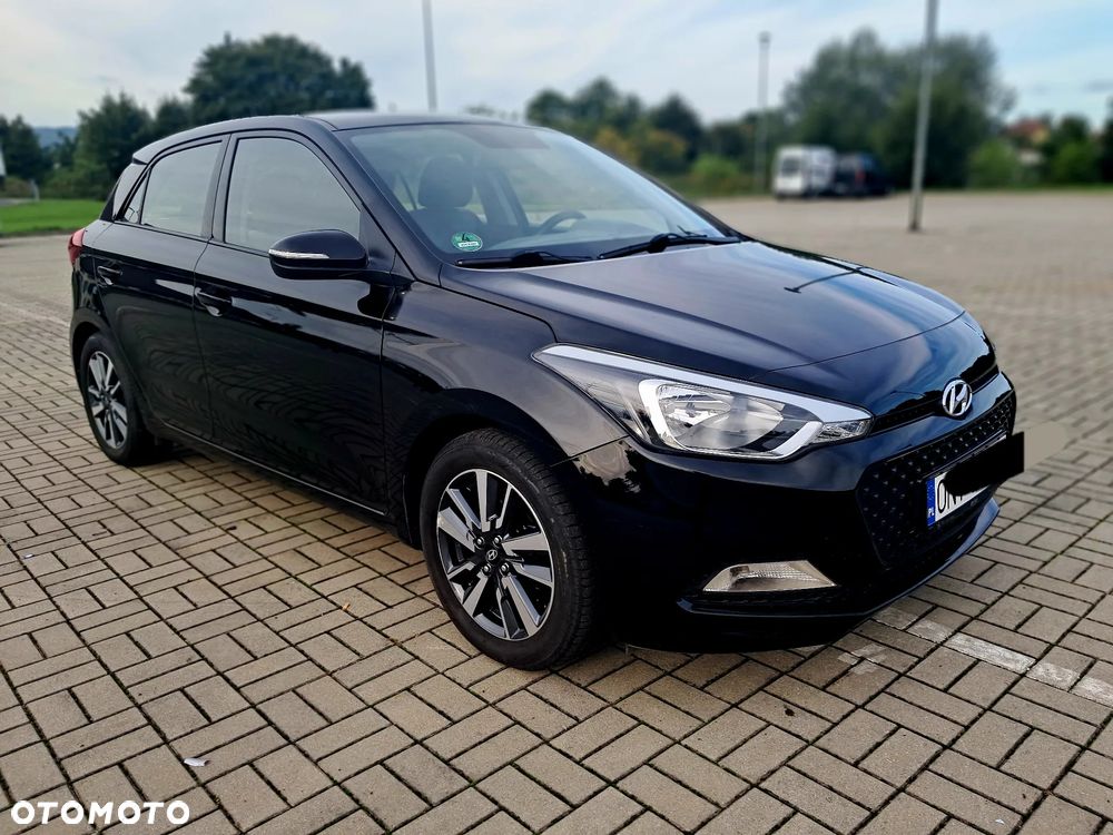 Hyundai i20 blue 1.2 Classic - 6
