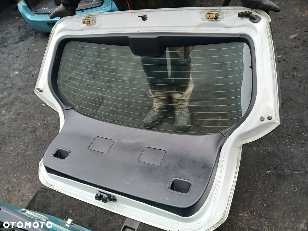 Toyota Corolla E12 Klapa bagażnika - 5