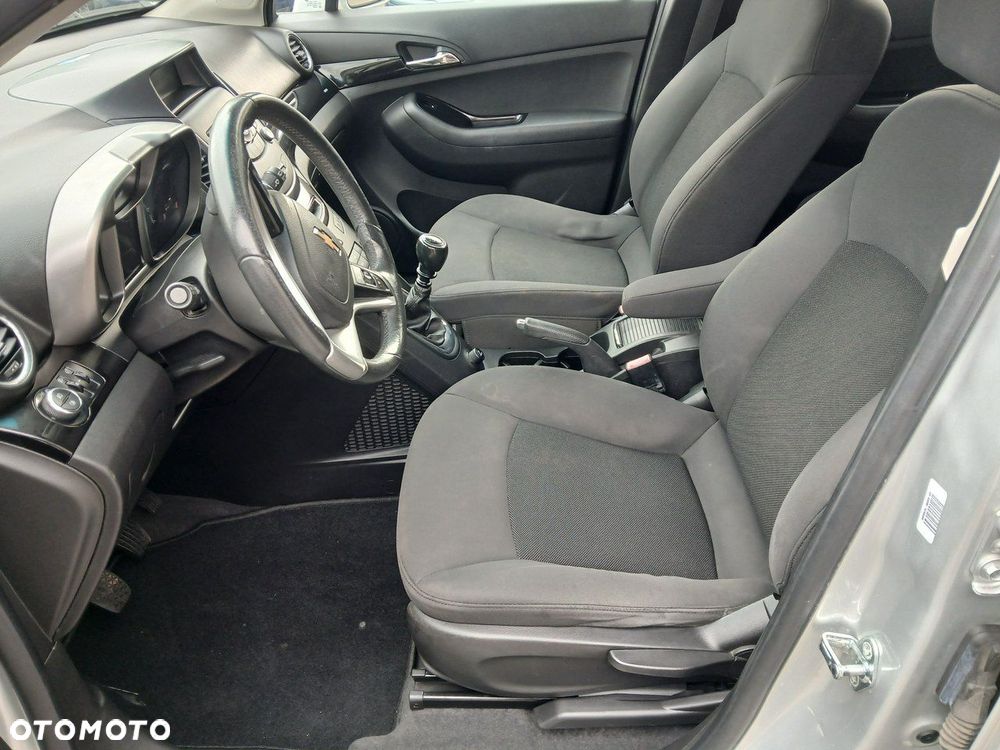 Chevrolet Orlando 1.8 LS - 9