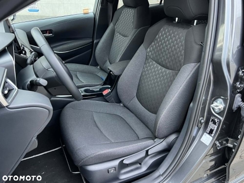 Toyota Corolla 1.8 Hybrid Executive - 11