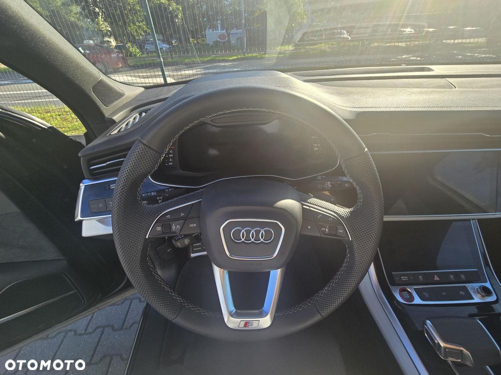 Audi SQ7 - 11