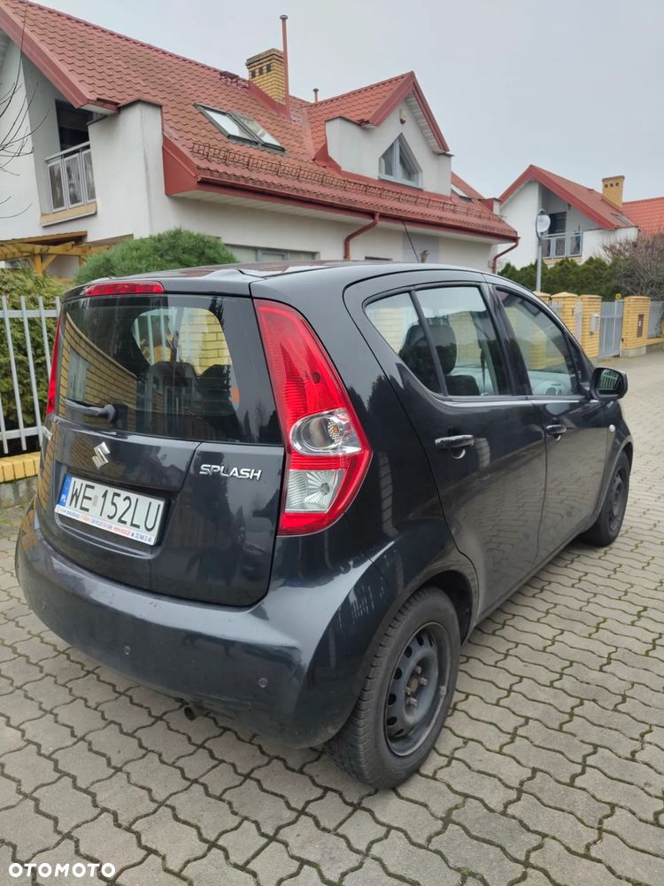 Suzuki Splash - 4