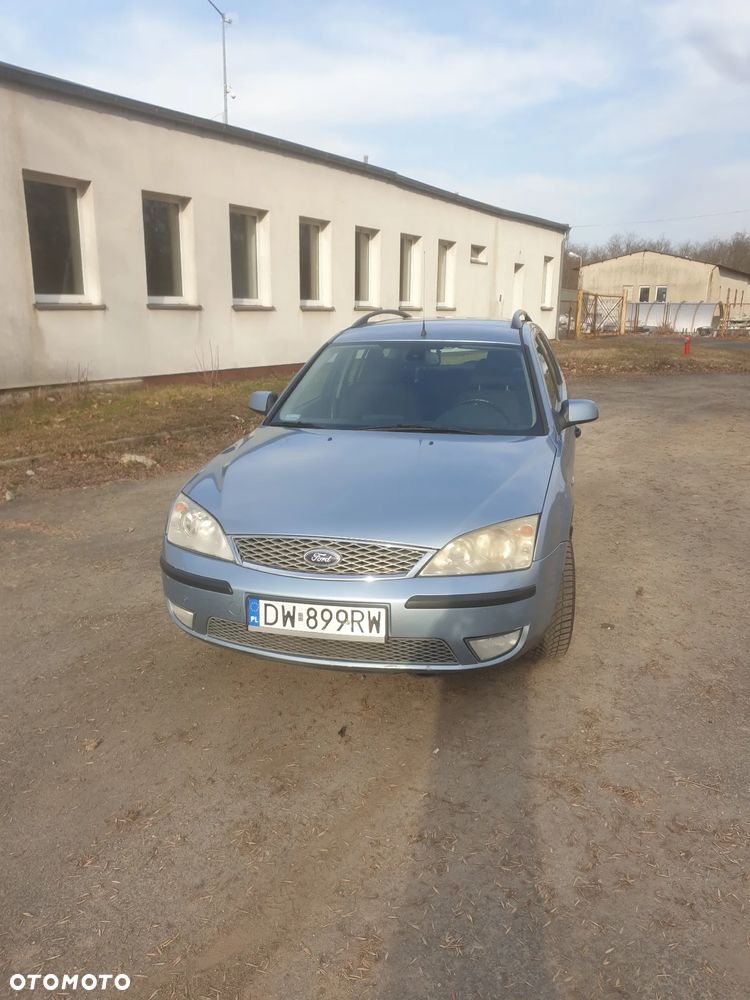 Ford Mondeo 2.0 TDCI Ambiente - 4