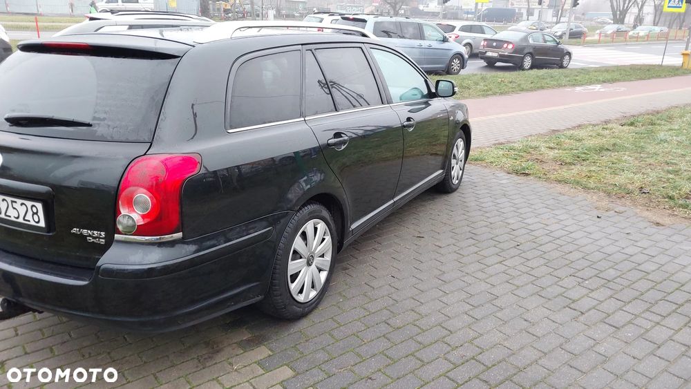 Toyota Avensis 2.2 D-CAT Sol - 6