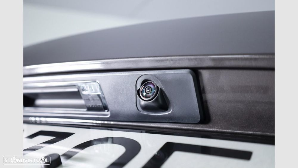 Volvo V60 2.0 T6 AWD TE Plus Dark — fotografia 16