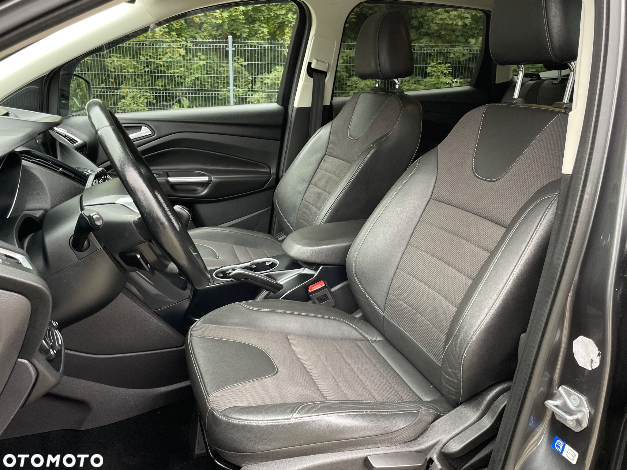 Ford Kuga 2.0 TDCi 4x4 Individual - 10