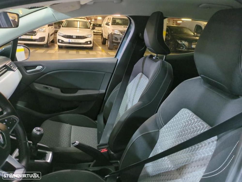 Renault Clio 1.0 TCe Limited Bi-Fuel - 6