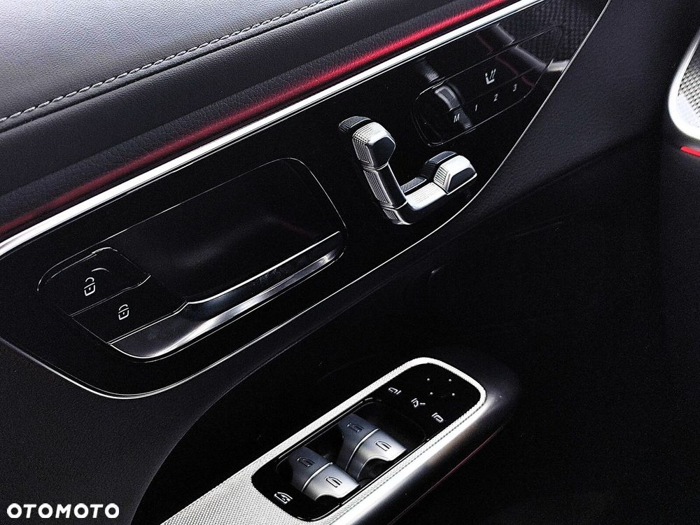 Mercedes-Benz GLC - 17