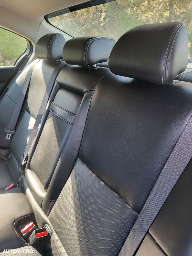 Infiniti Q50 - 15