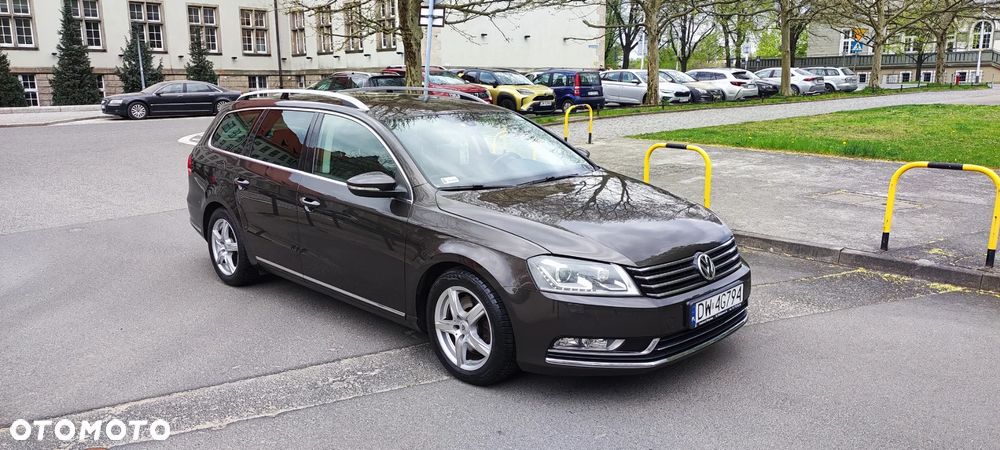 Volkswagen Passat Variant 2.0 TDI BlueMotion Technology Highline - 4