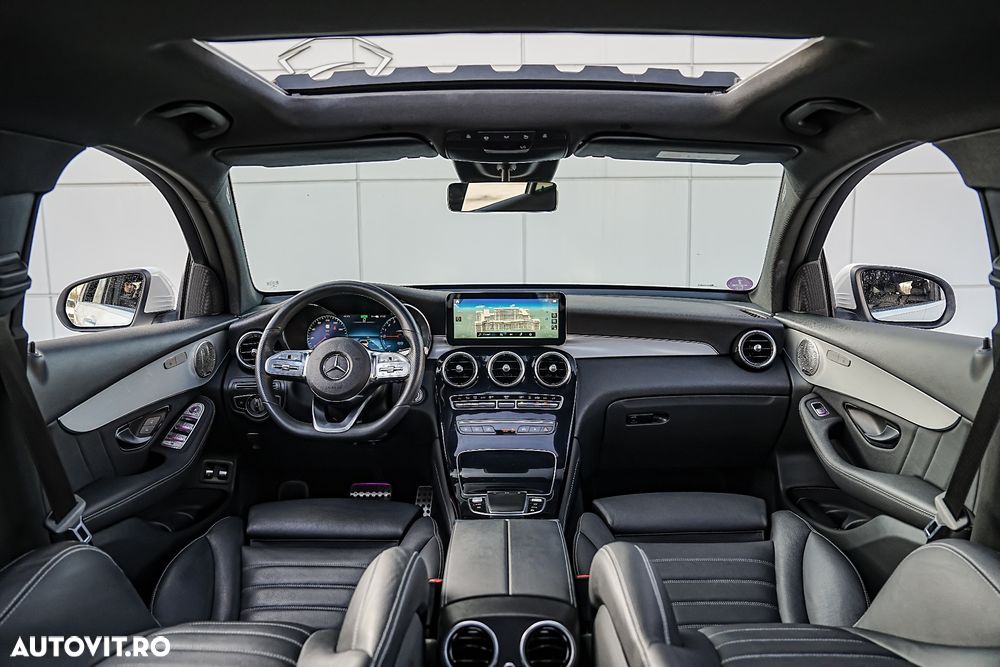 Mercedes-Benz GLC Coupe 300 e 4Matic 9G-TRONIC AMG Line - 6