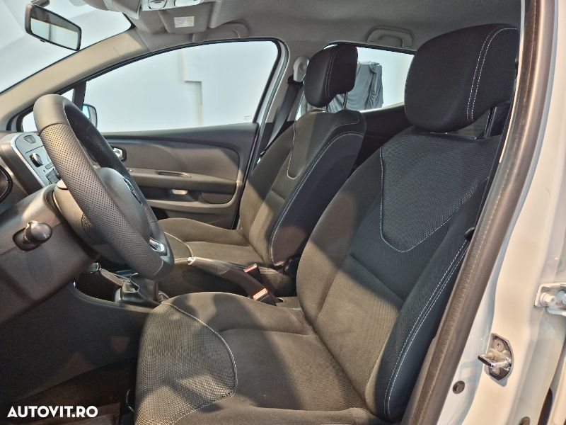 Renault Clio 1.2 Life - 19