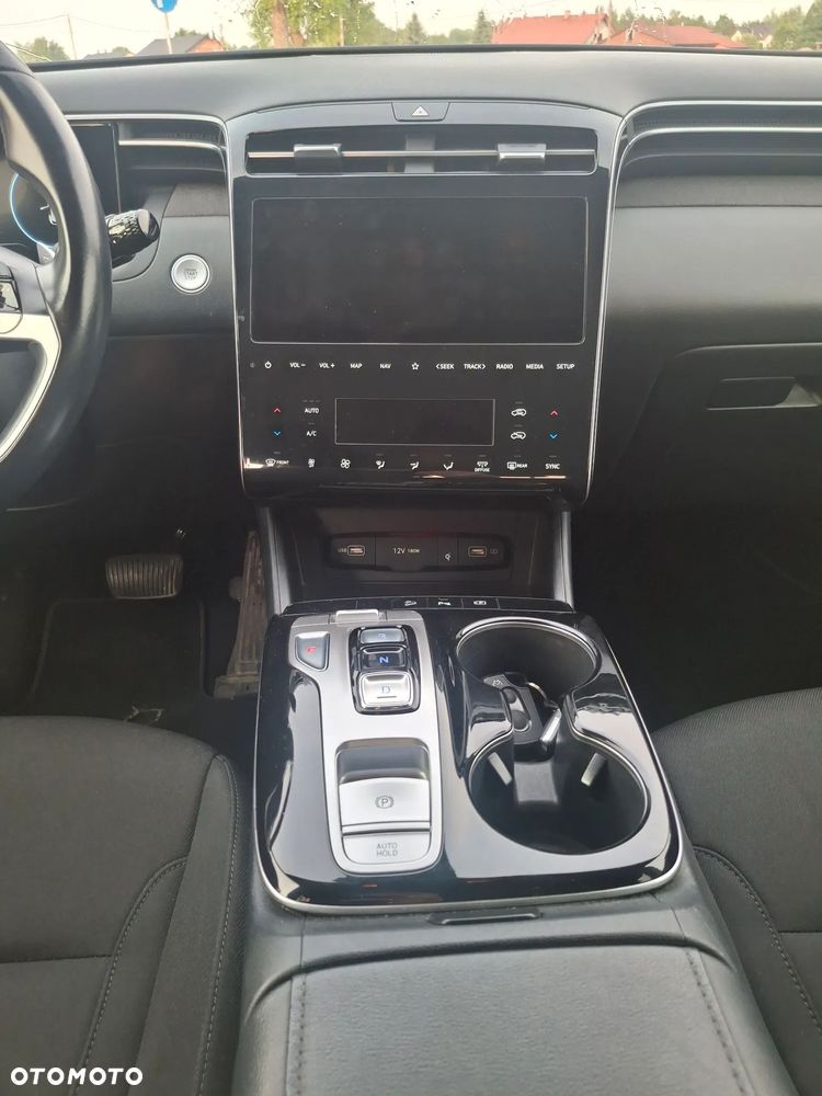 Hyundai Tucson - 8