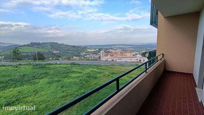 Apartamento T3 em Alenquer com varanda - Grande imagem: 4/18