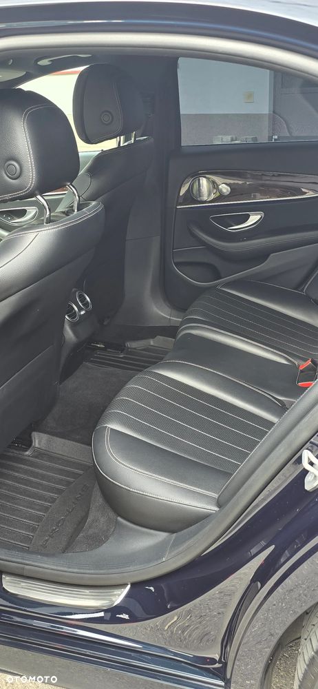 Mercedes-Benz Klasa E 300 9G-TRONIC - 7