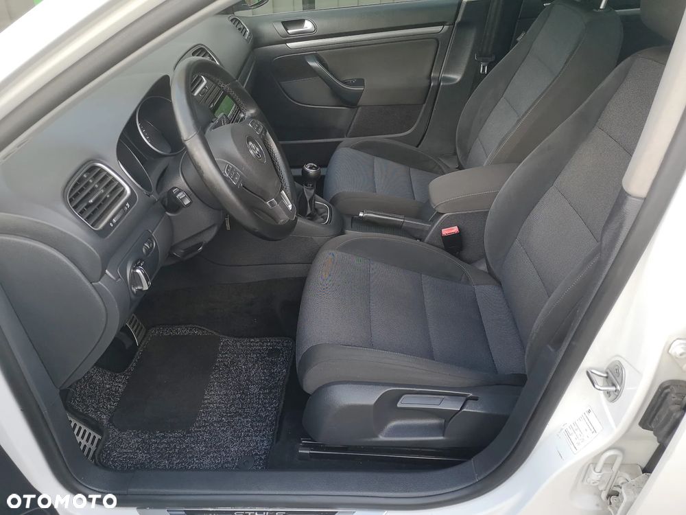 Volkswagen Golf 1.4 TSI Style - 25