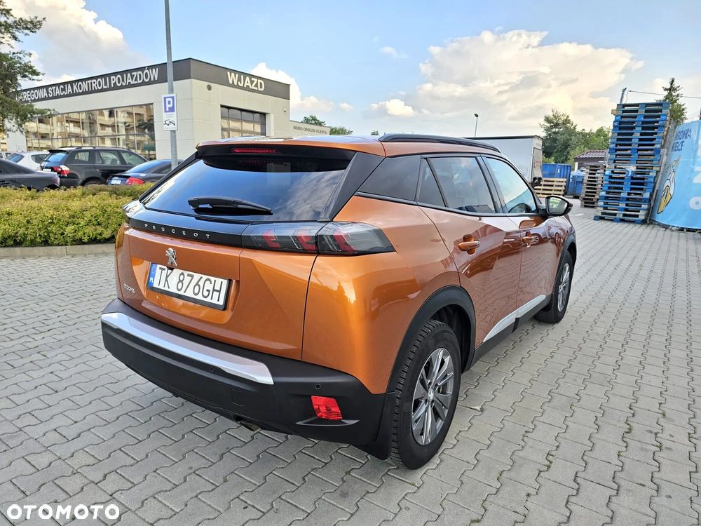 Peugeot 2008 - 13