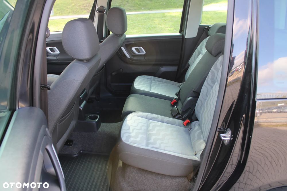Skoda Roomster - 28